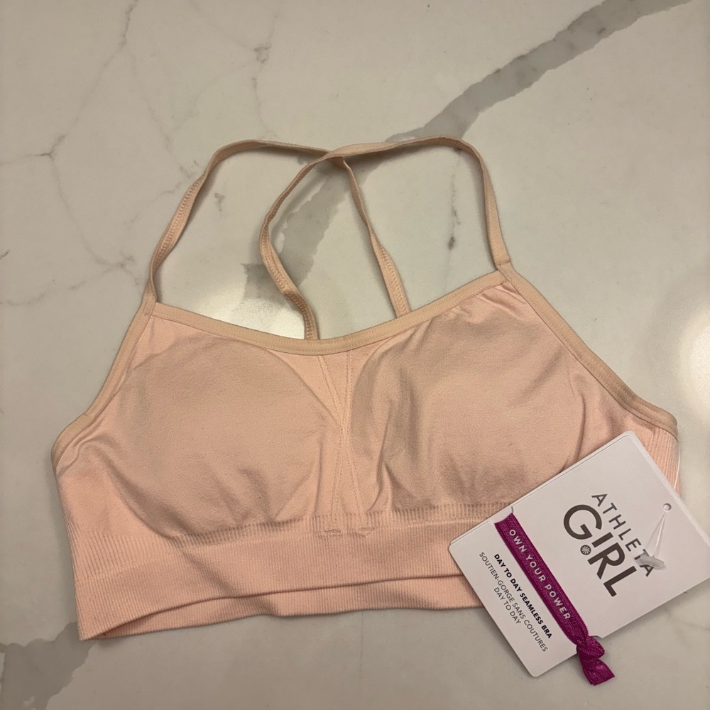 Athleta Girl Day to Day Seamless Bra NWT